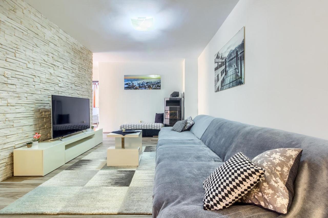 Apartmani Rialto Kakma Dış mekan fotoğraf